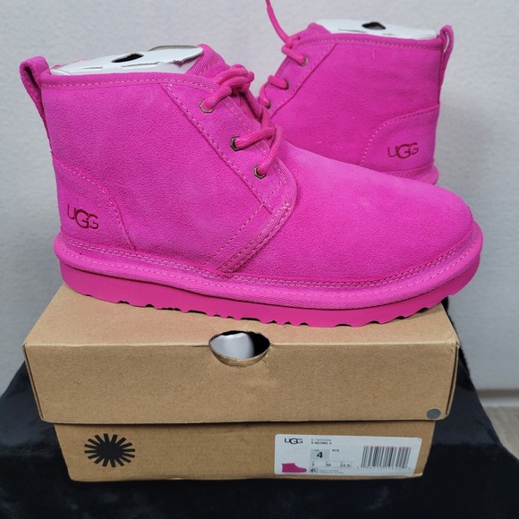 UGG Other - UGG Neumel II Kids' Suede Boots (Size 4 Youth) Rock Rose Suede Winter Shoes